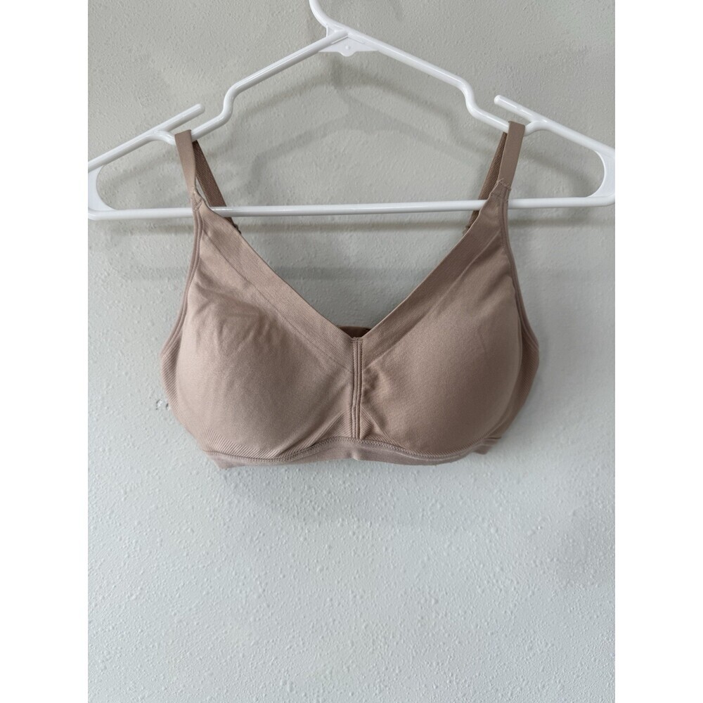 True Women’s Wireless Adjustable Bra Beige Tan Medium T Shirt Full